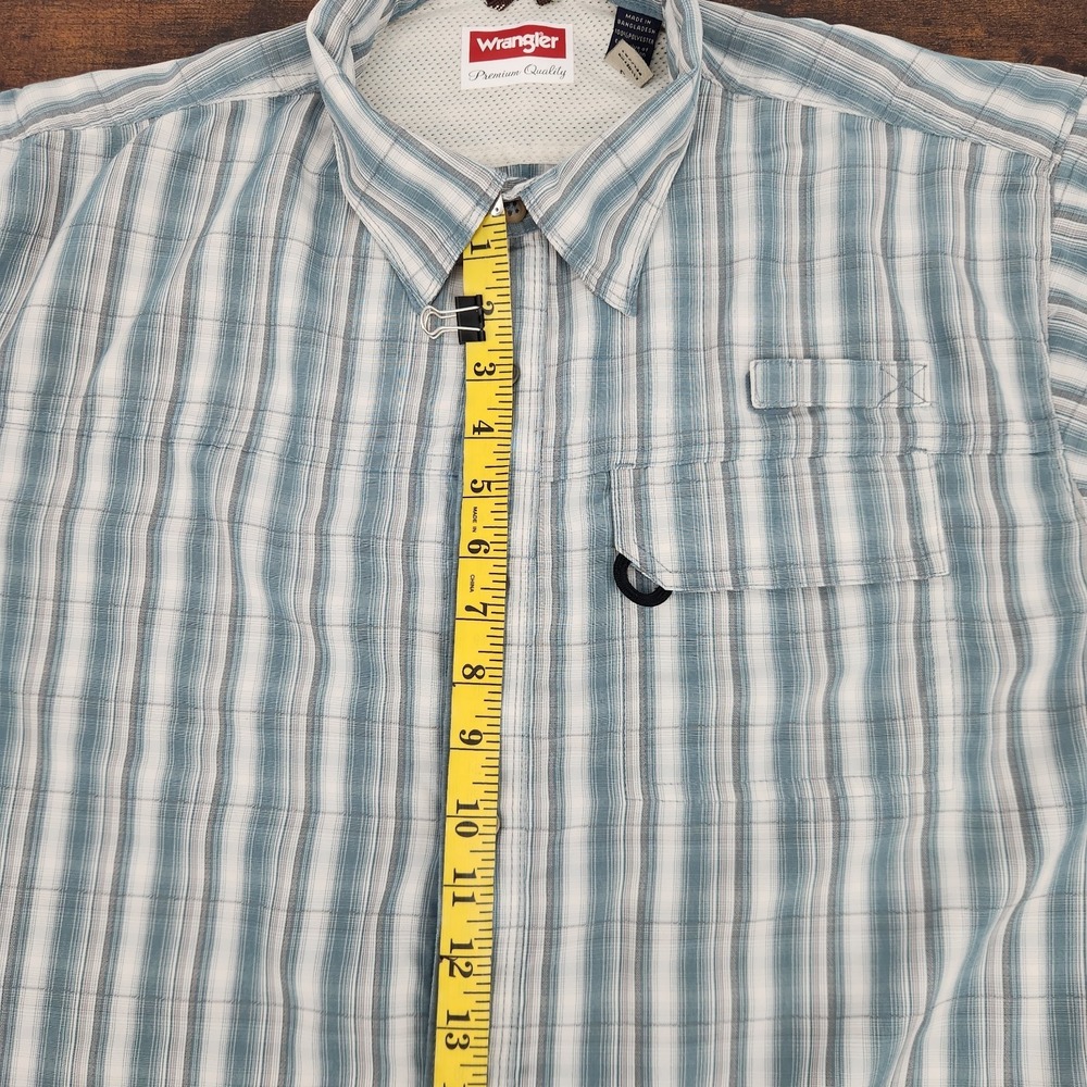 Wrangler Men's Blue White Striped Plaid Utility Fishing Shirt Short Sleeve Sz L - Picture 6 of 7